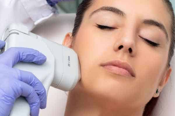 Why Do People Choose HIFU for a Non-Surgical Facelift? 1 Why do people consider HIFU Kington?